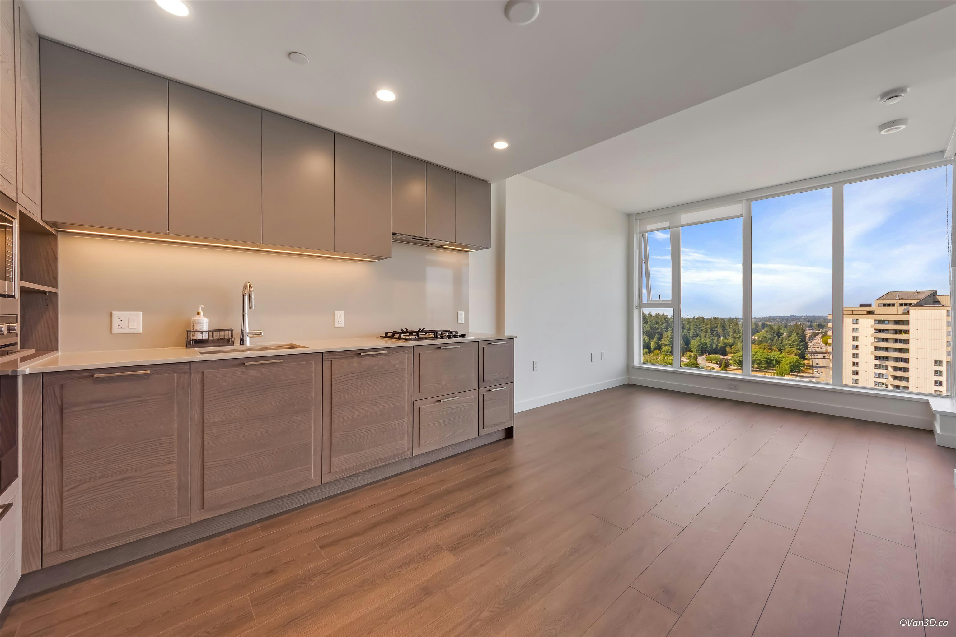 2108-5685 Halley Avenue, Burnaby, BC, V5H 1K4 - 3