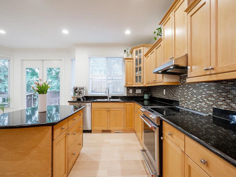 2440 124b Street, Surrey, BC, V4A 3N6 - 8