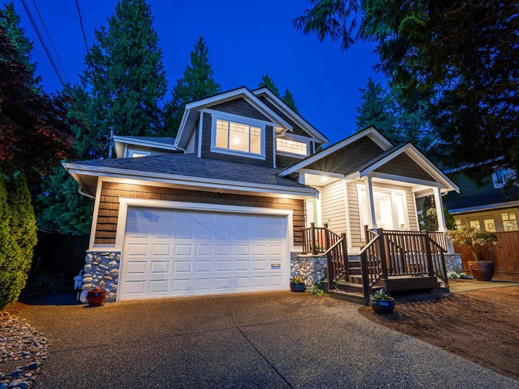 2440 124b Street, Surrey, BC, V4A 3N6