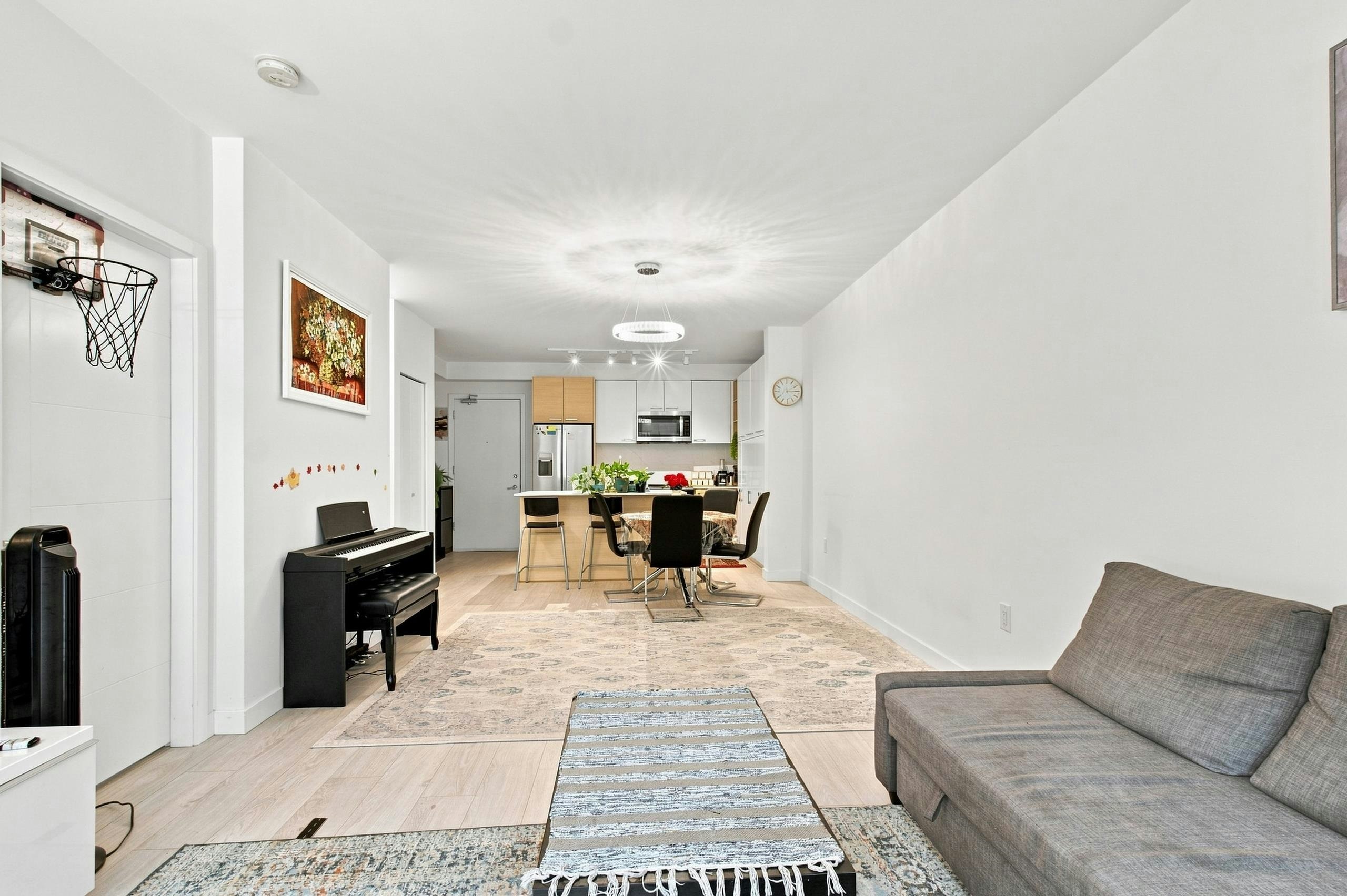118-13963 105 Boulevard, Surrey, BC, V3T 0M9 - 13