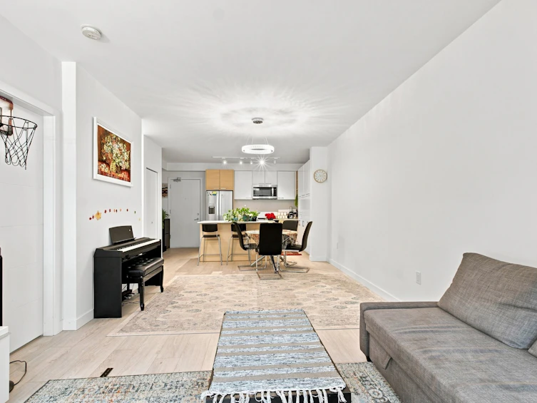 118-13963 105 Boulevard, Surrey, BC, V3T 0M9 - 13
