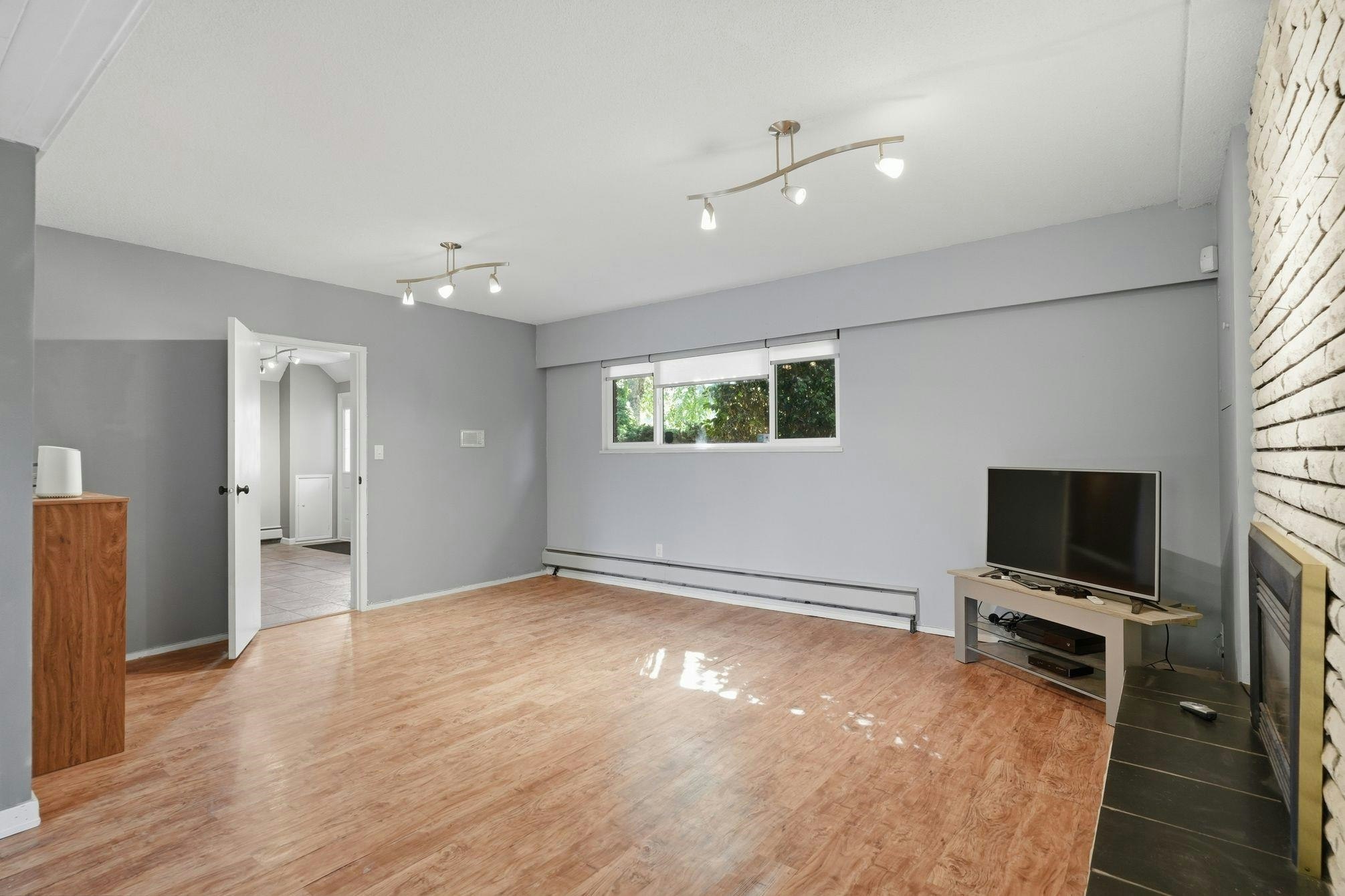 210 W Murphy Drive, Delta, BC, V4M 3N9 - 24