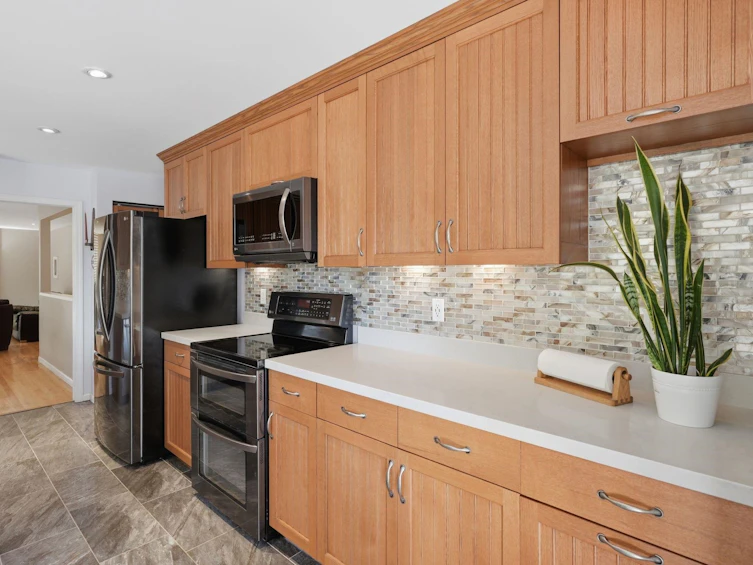 210 W Murphy Drive, Delta, BC, V4M 3N9 - 9