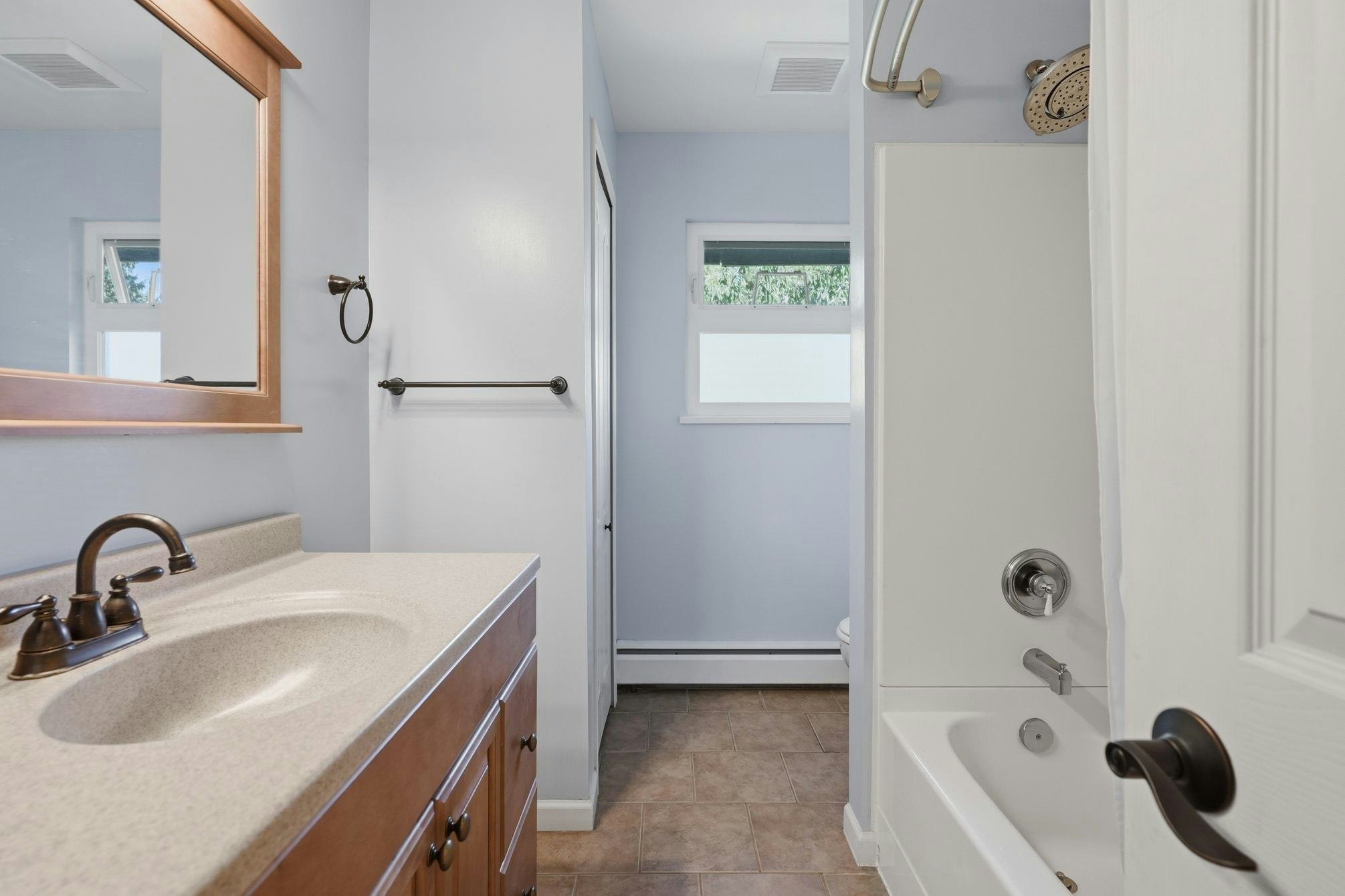 210 W Murphy Drive, Delta, BC, V4M 3N9 - 23