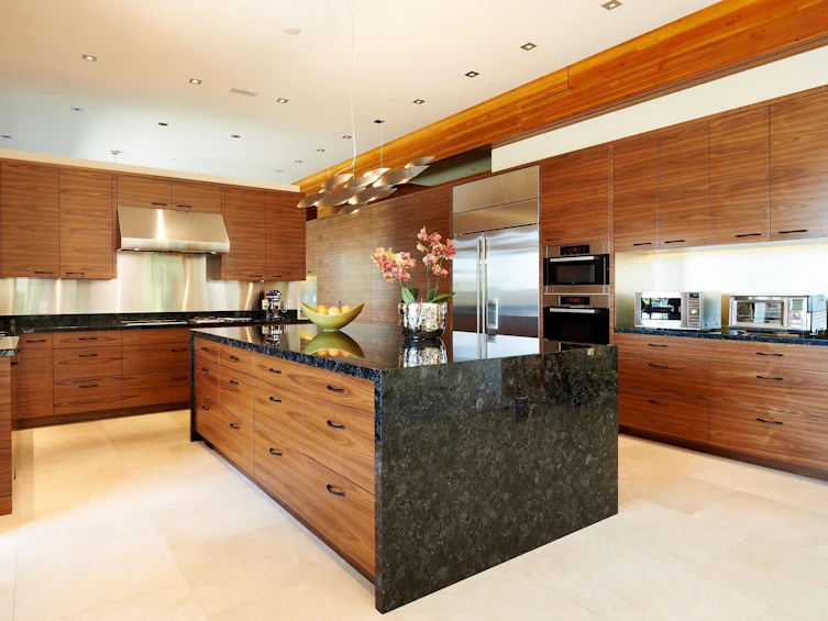 6889 S Balsam Street, Vancouver, BC, V6P 5W9 - 7