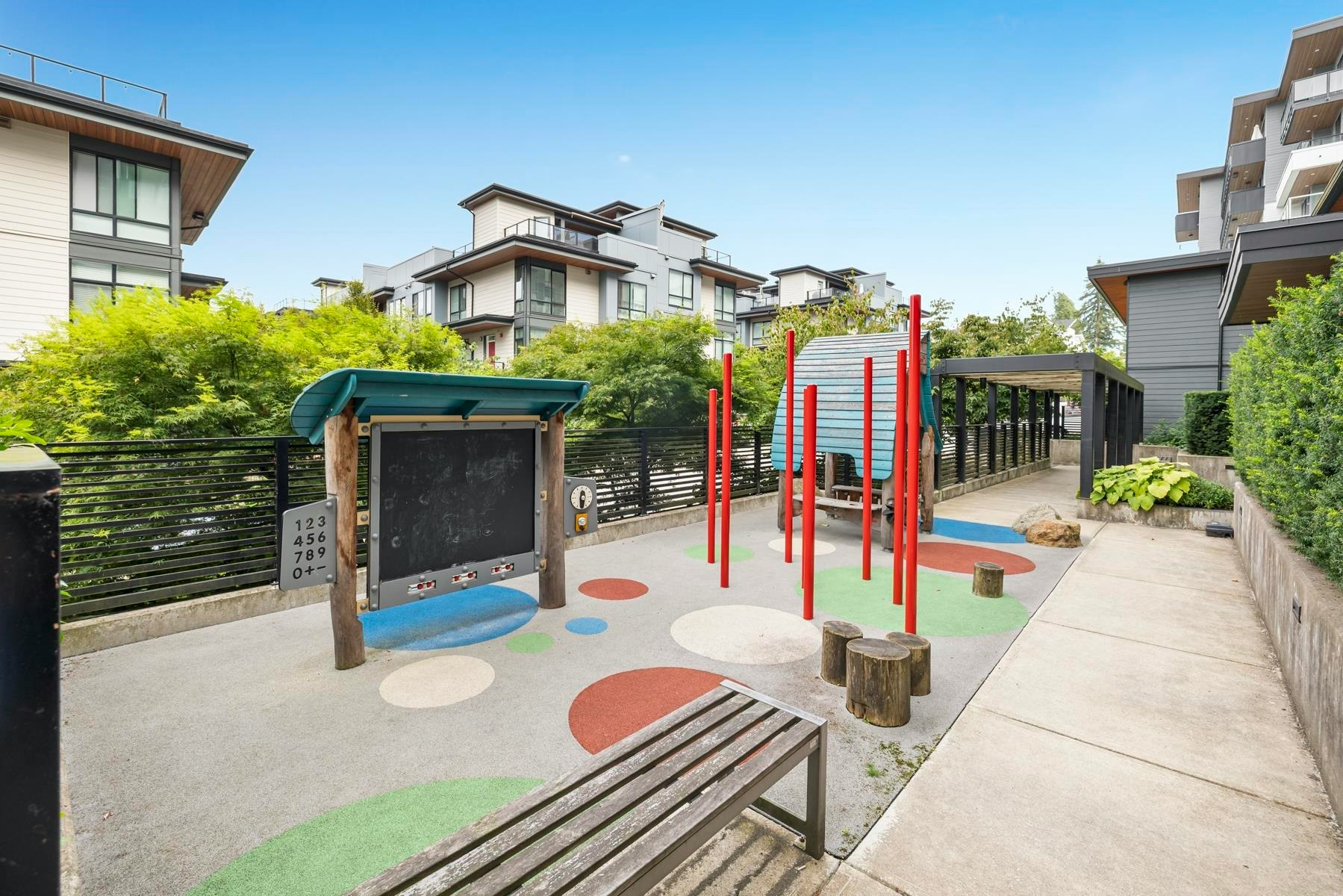 611-707 Como Lake Avenue, Coquitlam, BC, V3J 0J5 - 31