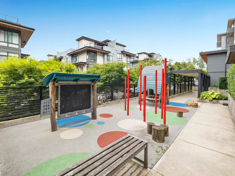 611-707 Como Lake Avenue, Coquitlam, BC, V3J 0J5 - 31