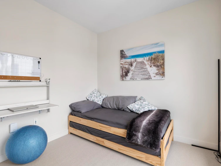 611-707 Como Lake Avenue, Coquitlam, BC, V3J 0J5 - 21