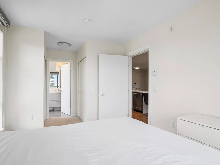 611-707 Como Lake Avenue, Coquitlam, BC, V3J 0J5 - 18