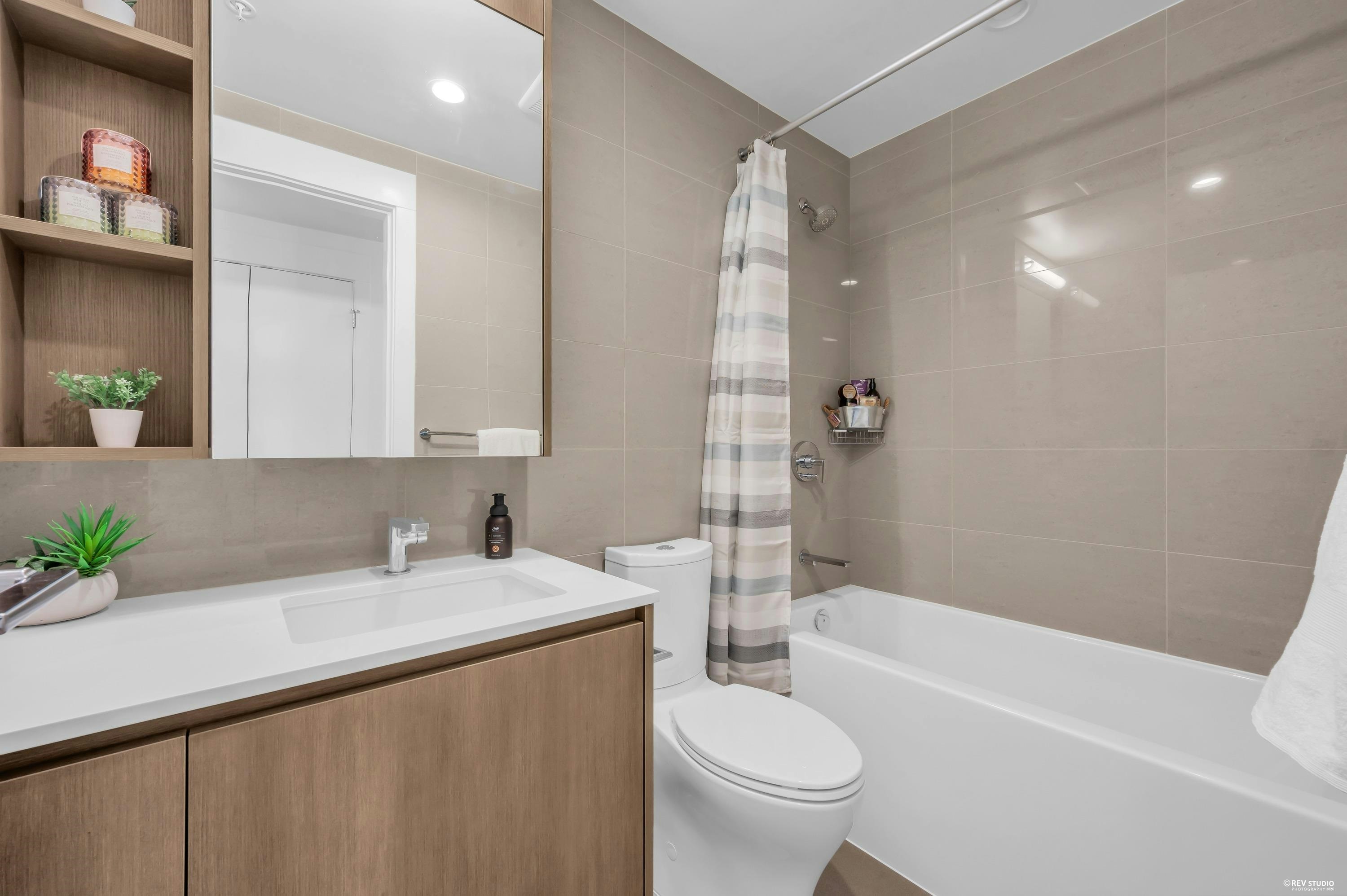 910-618 Carnarvon Street, New Westminster, BC, V3M 0N9 - 18