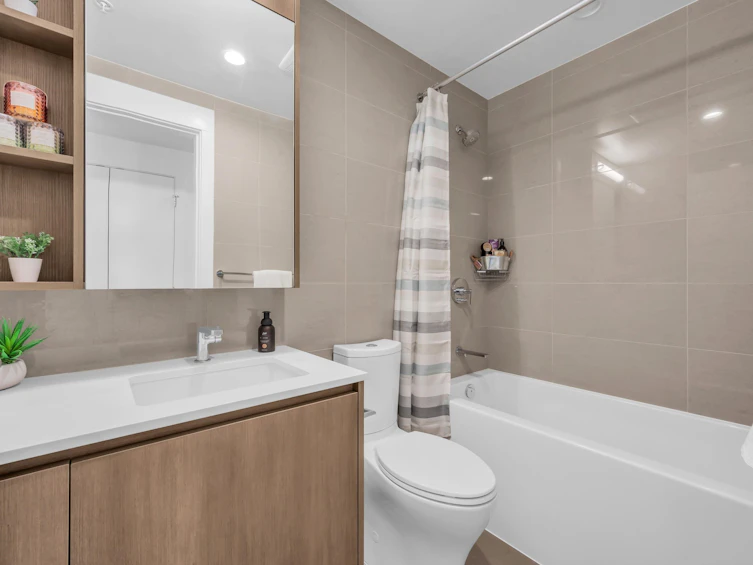 910-618 Carnarvon Street, New Westminster, BC, V3M 0N9 - 18