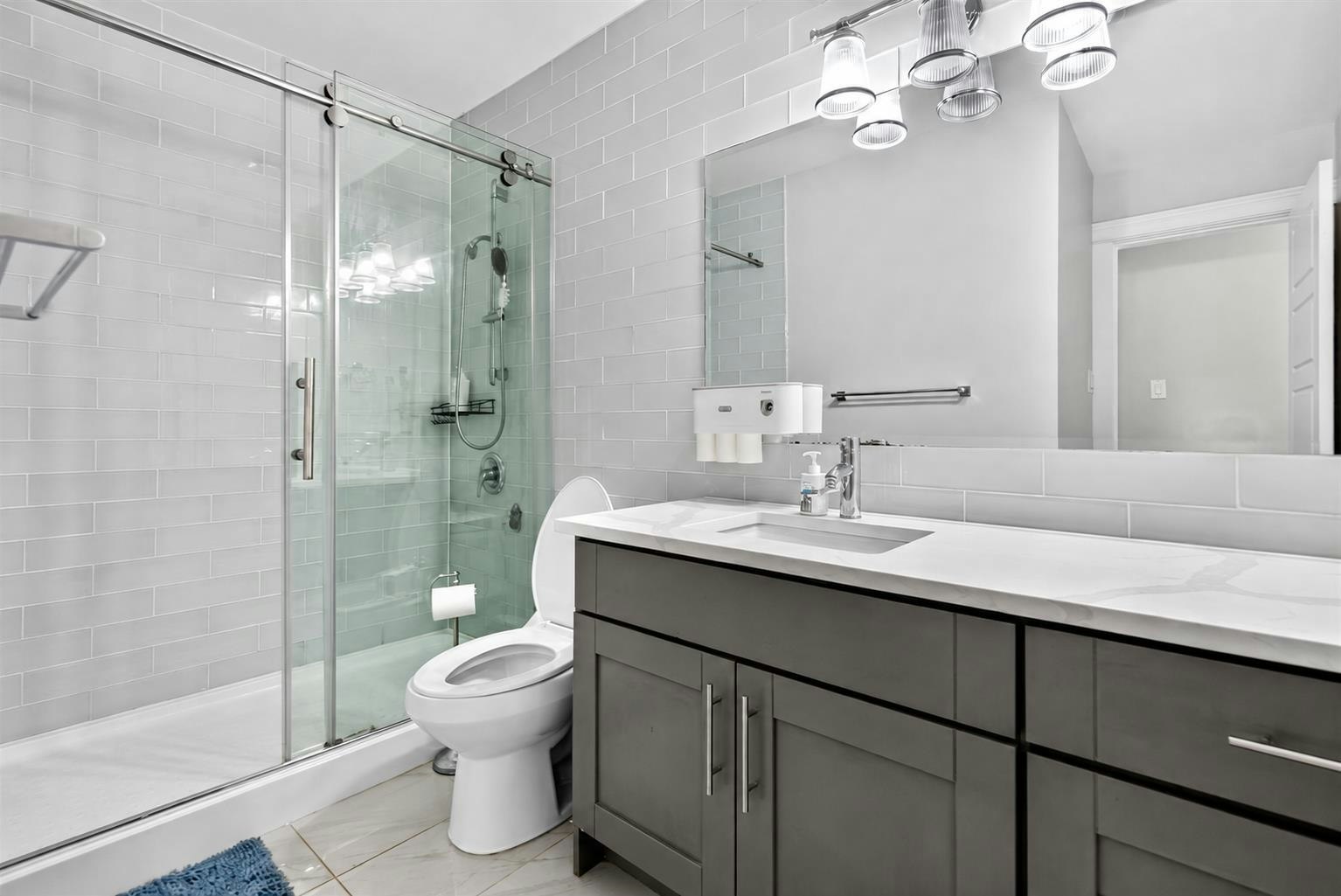 7330 Coronado Drive, Burnaby, BC, V5A 1R1 - 7
