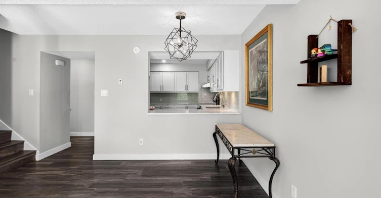 7330 Coronado Drive, Burnaby, BC, V5A 1R1 - 5
