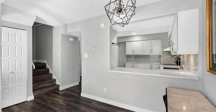 7330 Coronado Drive, Burnaby, BC, V5A 1R1 - 6
