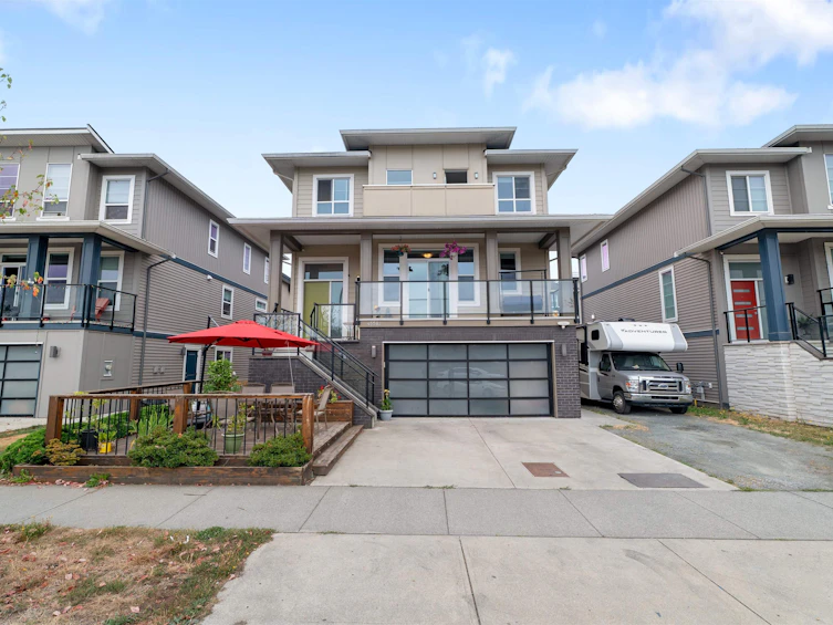 45582 Meadowbrook Drive, Chilliwack, BC, V2P 0G6