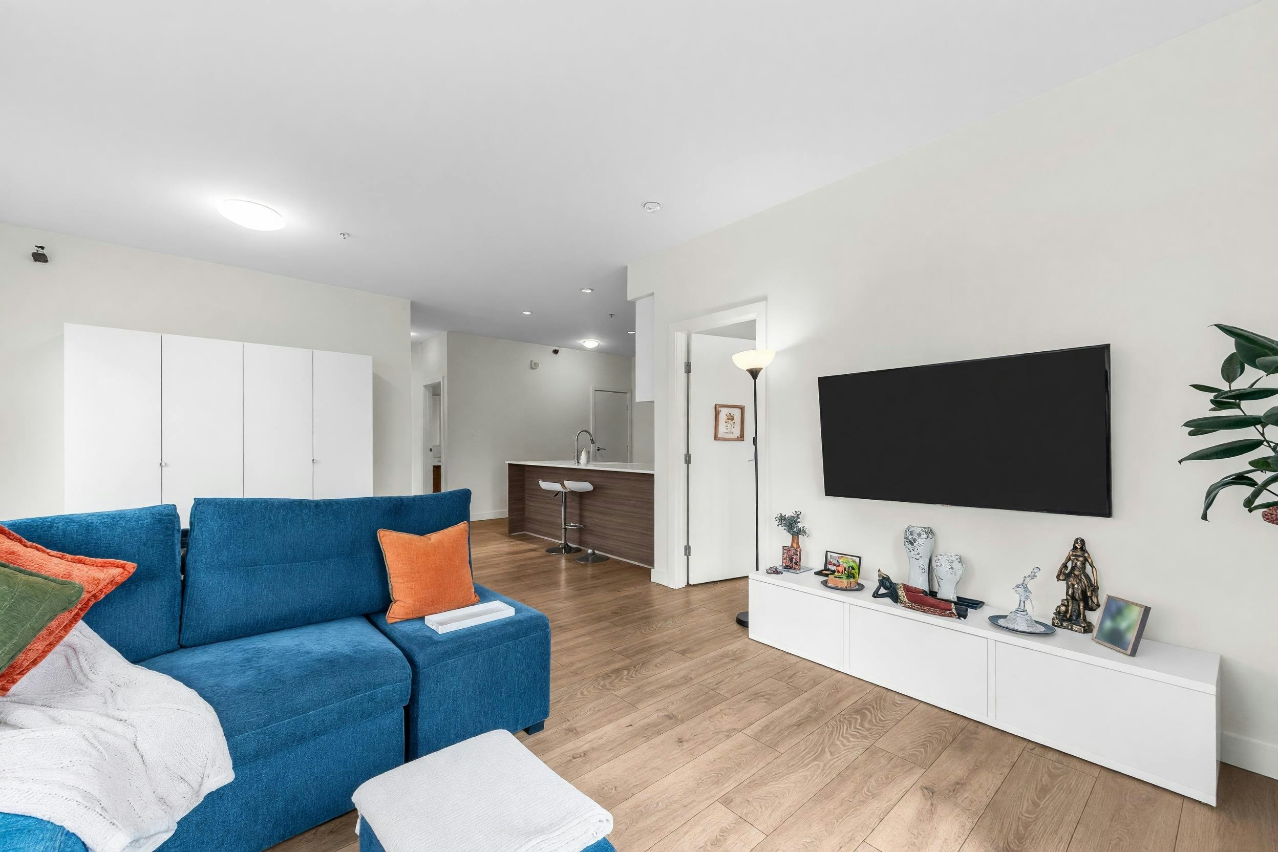 501-4468 Dawson Street, Burnaby, BC, V5C 0J9 - 12