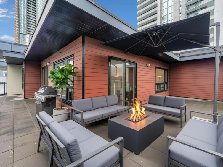 501-4468 Dawson Street, Burnaby, BC, V5C 0J9