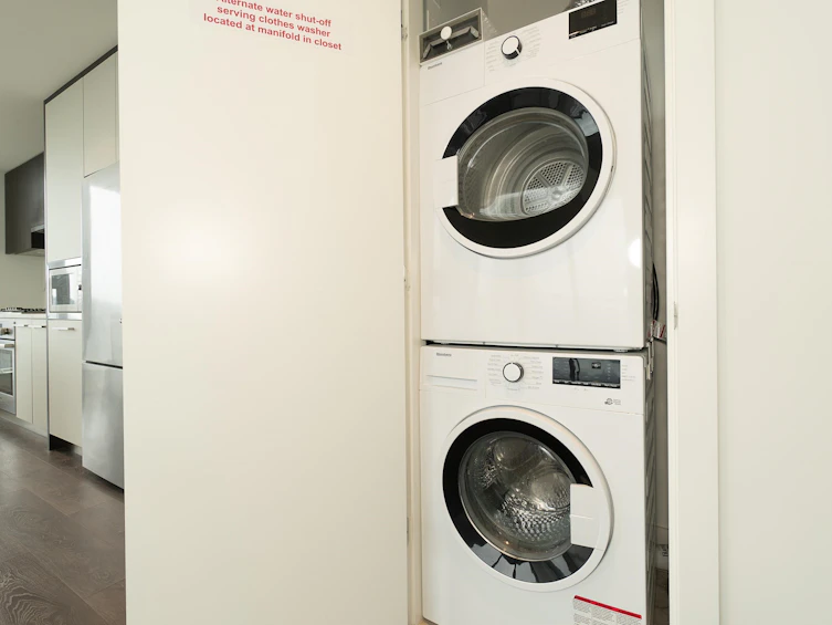 3901-567 Clarke Road, Coquitlam, BC, V3J 0K7 - 12