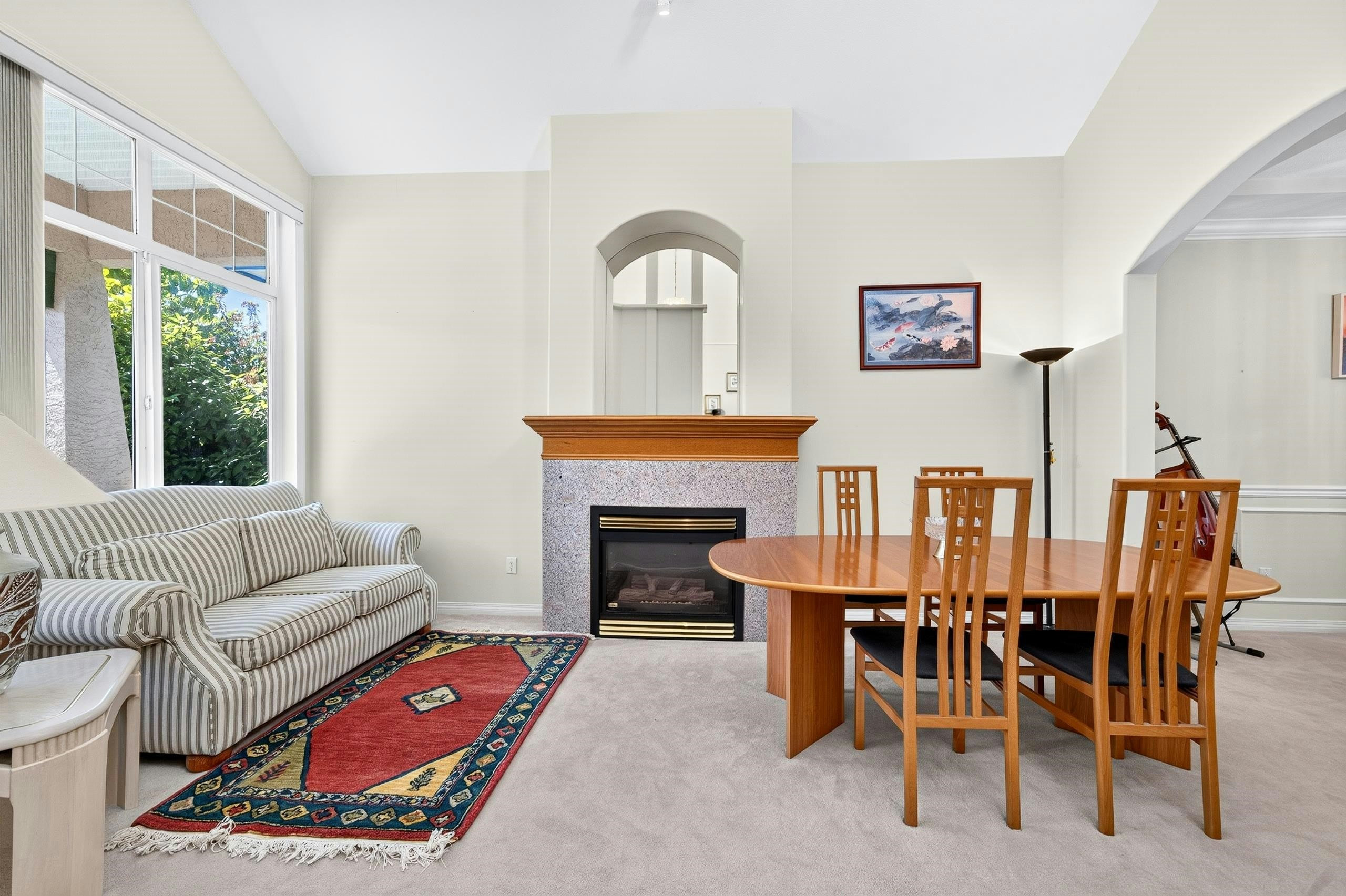 6215 Dunsmuir Crescent - 4