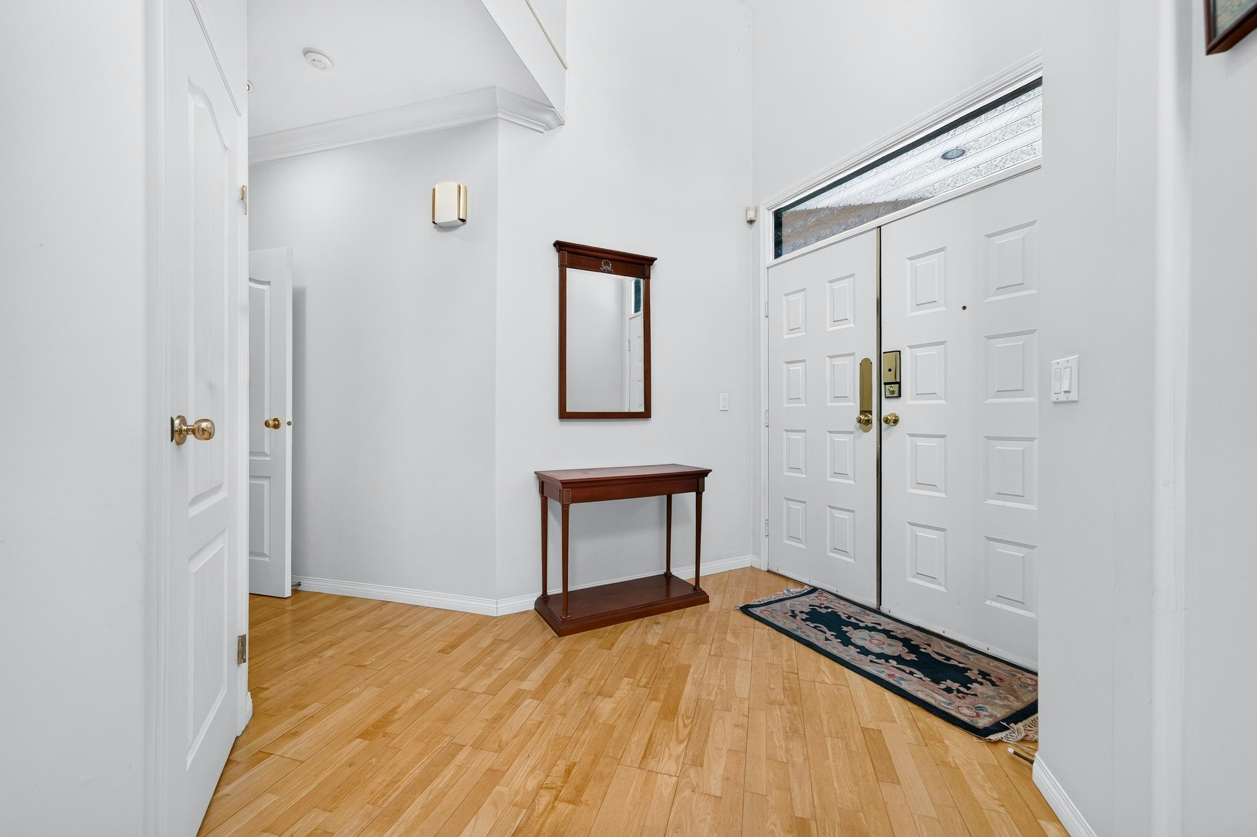 6215 Dunsmuir Crescent - 3