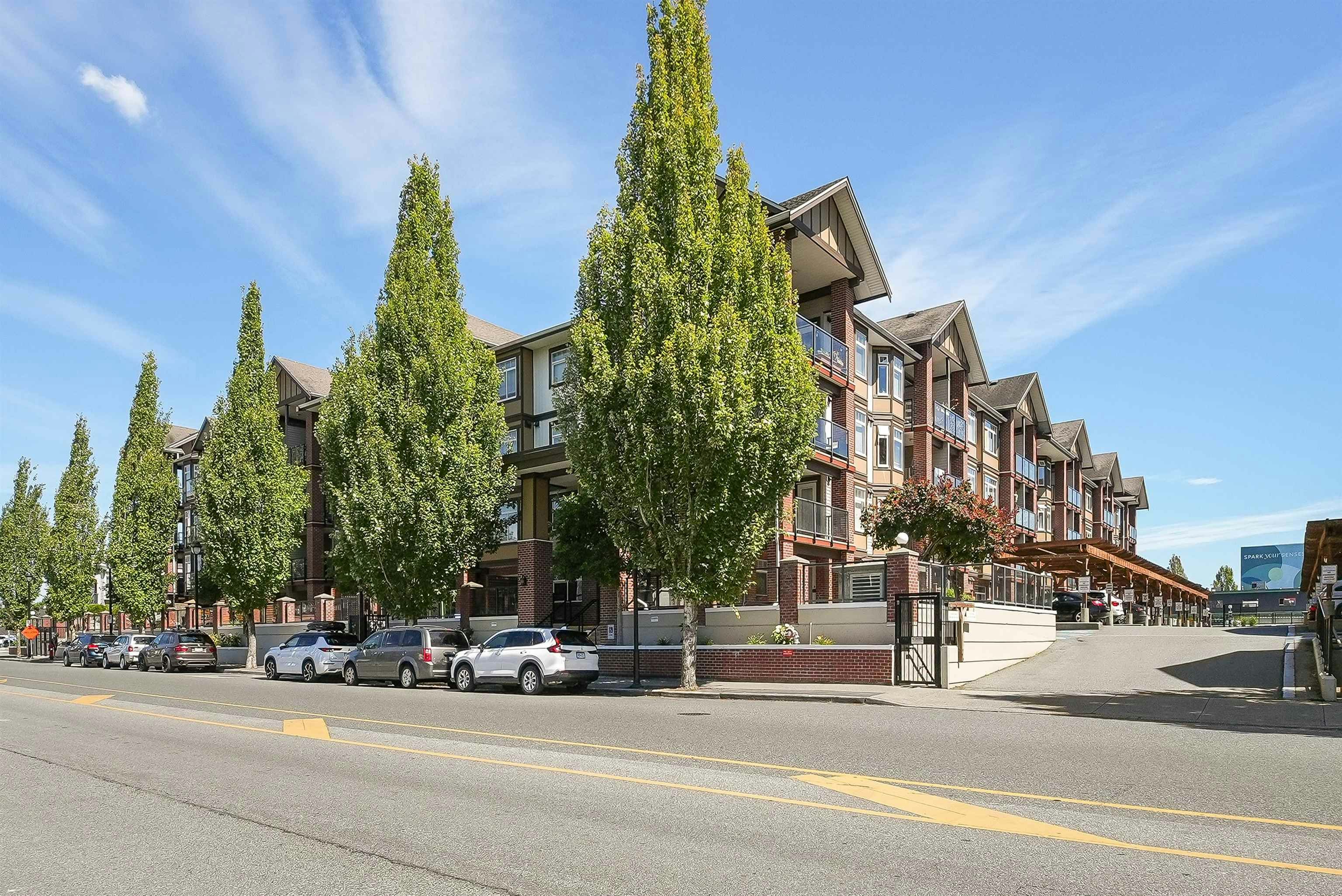 441-5660 201a Street, Langley, BC, V3A 0B4