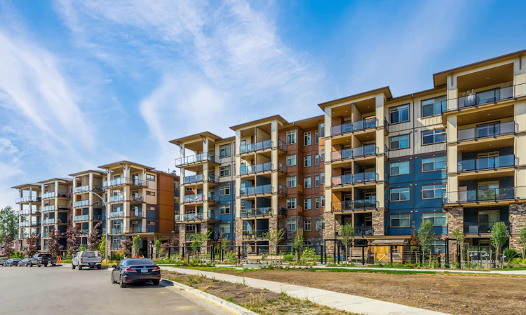 513-20673 78 Avenue