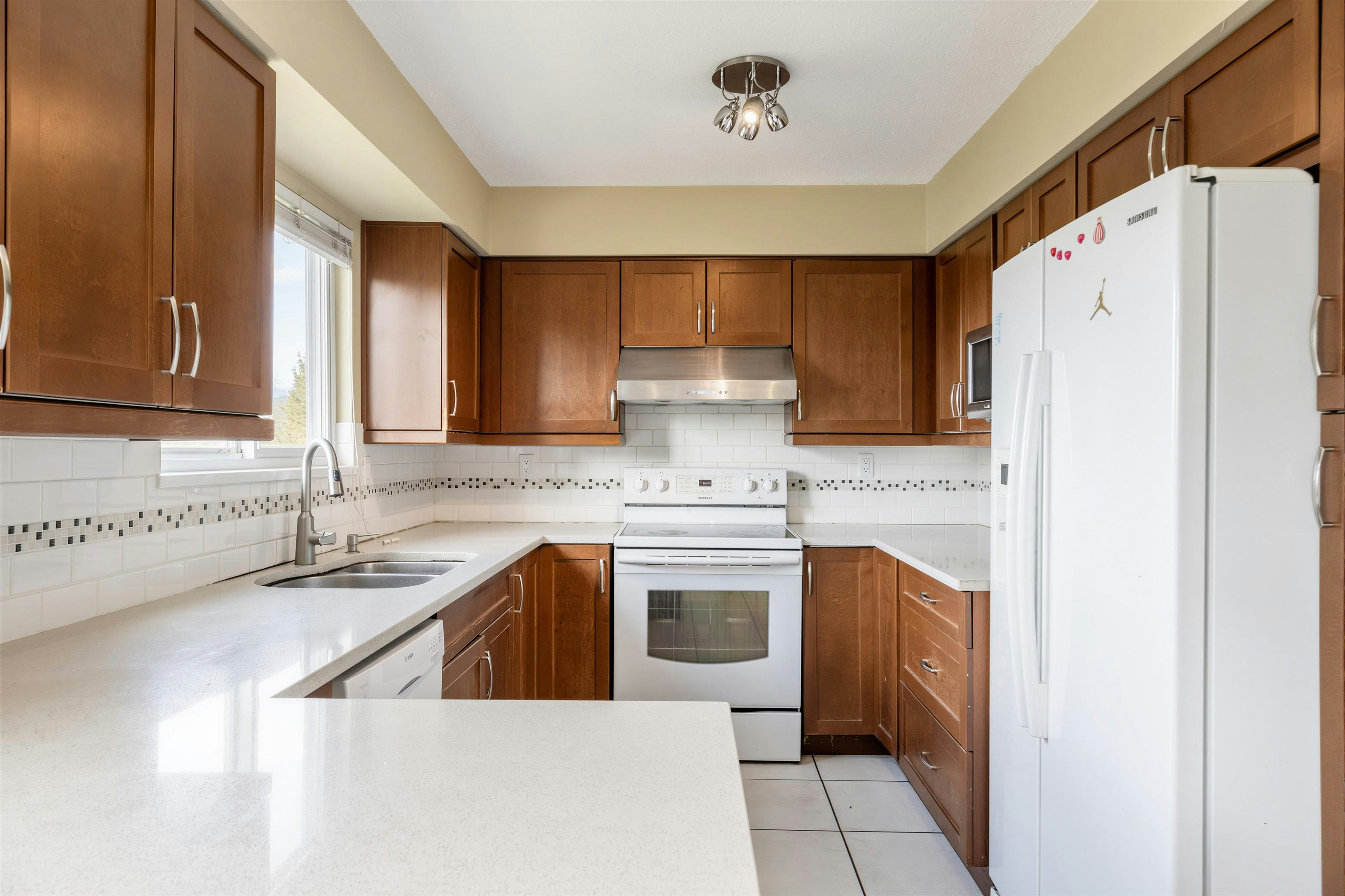 7763 Hazelmere Street, Burnaby, BC, V5E 2B3 - 22