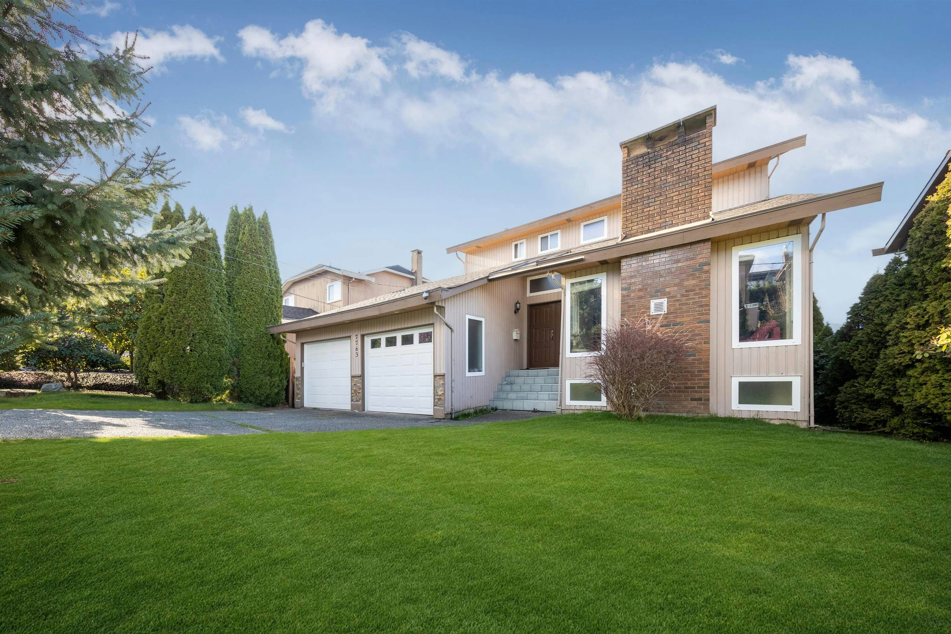7763 Hazelmere Street, Burnaby, BC, V5E 2B3 - 2