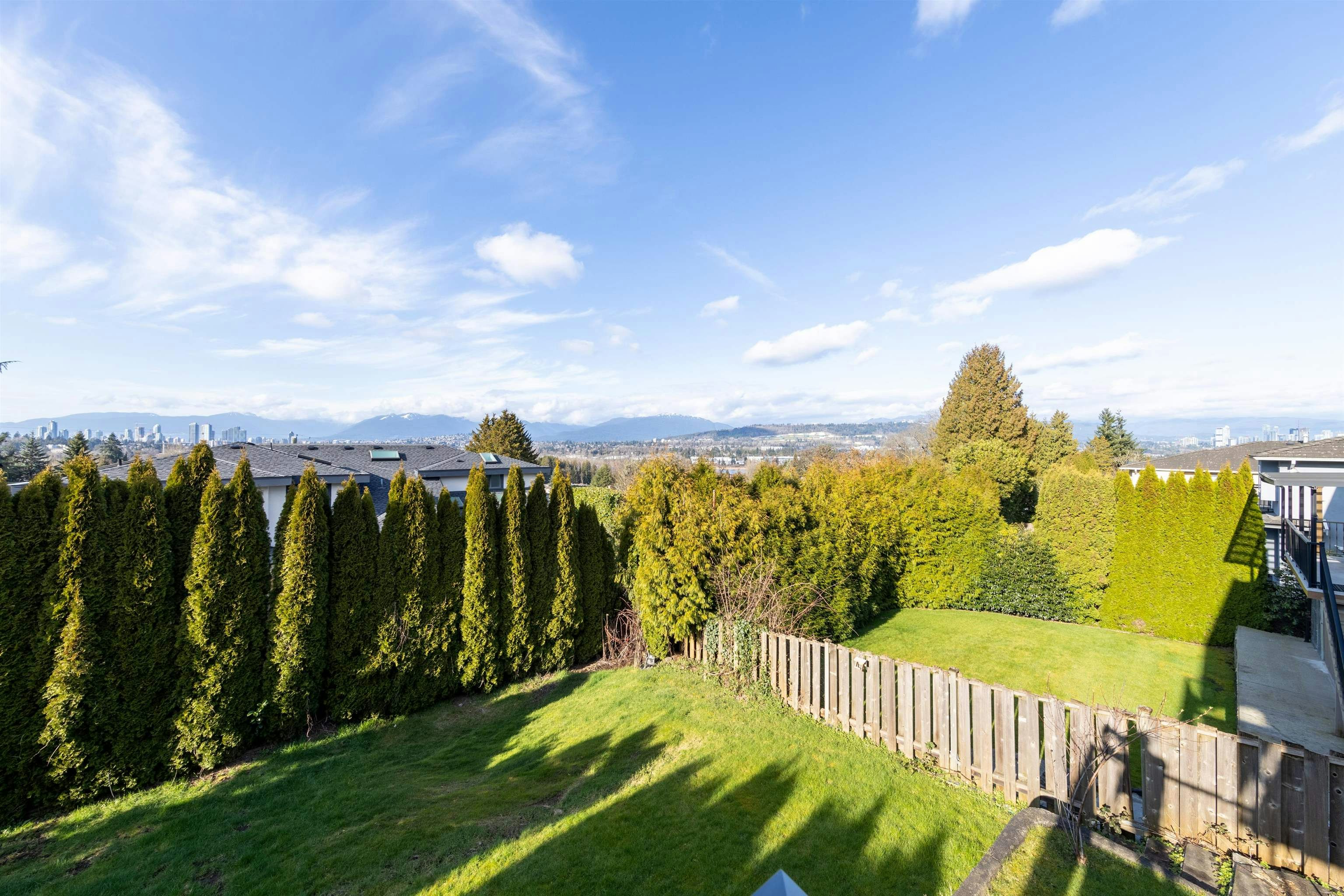 7763 Hazelmere Street, Burnaby, BC, V5E 2B3 - 12