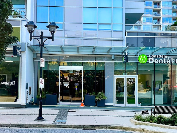 1403-125 E 14th Street, North Vancouver, BC, V7L 0E6 - 38