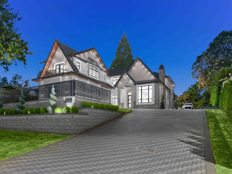 19031 60b Avenue, Surrey, BC, V3S 8C9 - 2
