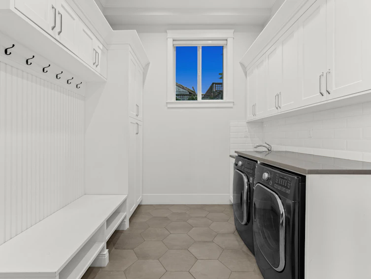 19031 60b Avenue, Surrey, BC, V3S 8C9 - 18
