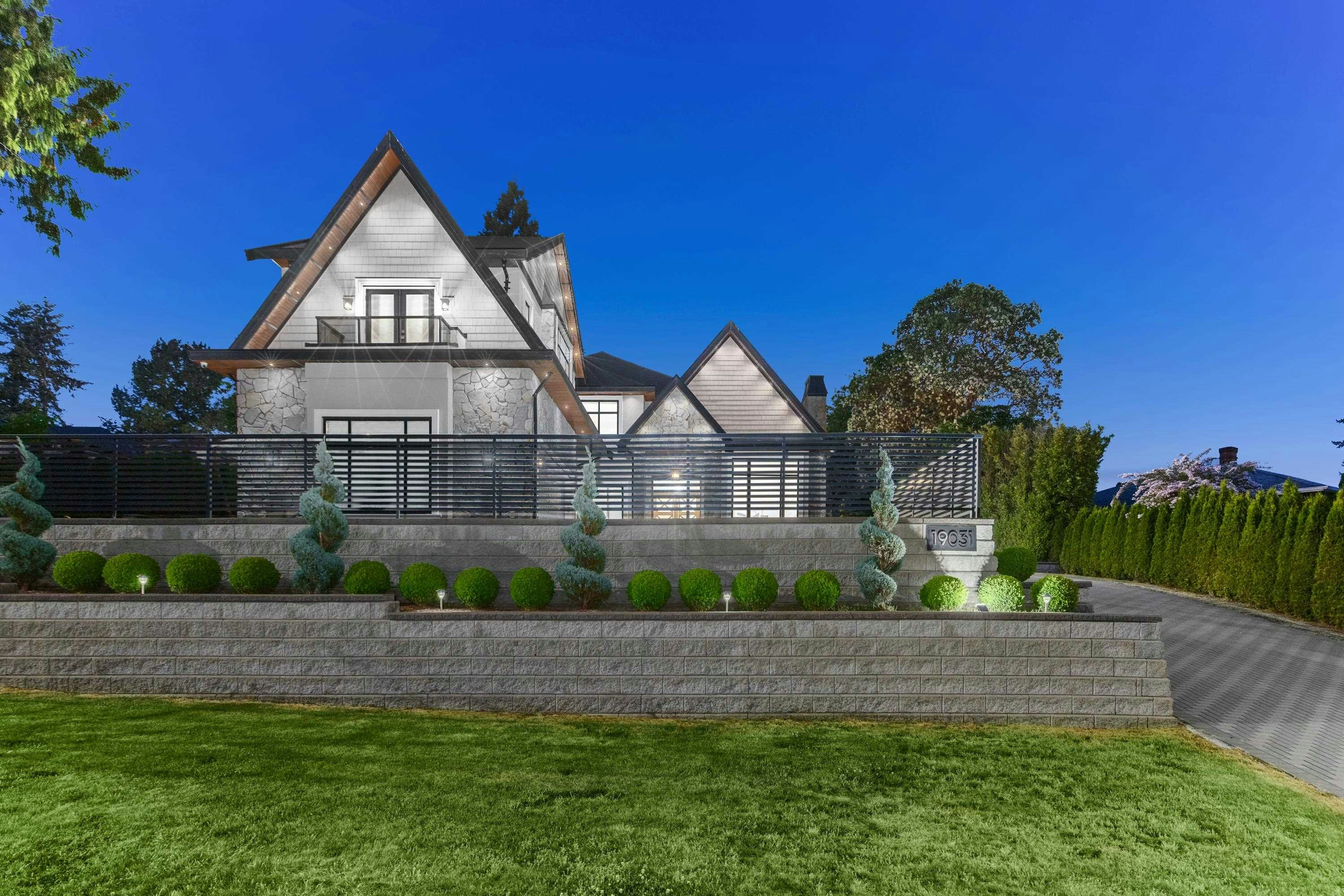 19031 60b Avenue, Surrey, BC, V3S 8C9 - 3