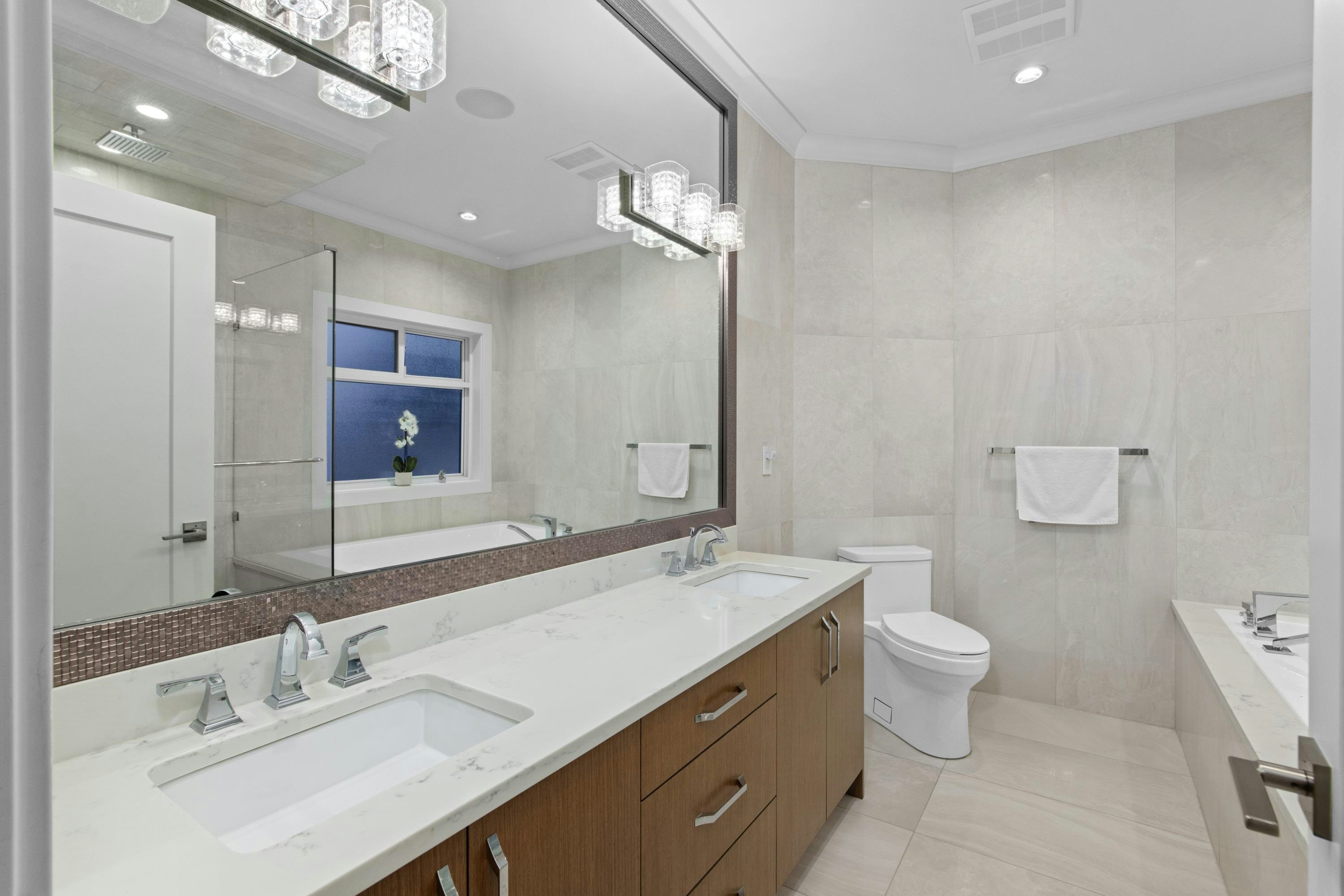 19031 60b Avenue, Surrey, BC, V3S 8C9 - 27