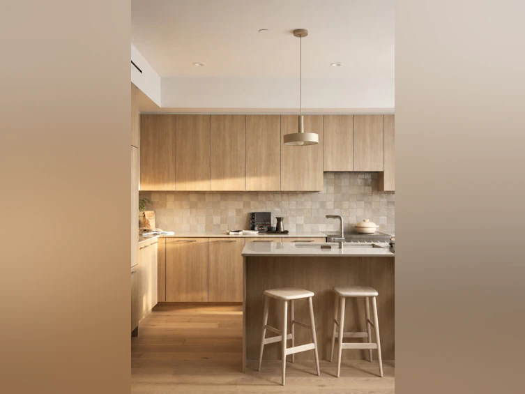 1-2063 E 13th Avenue, Vancouver, BC, V5N 2C5 - 5