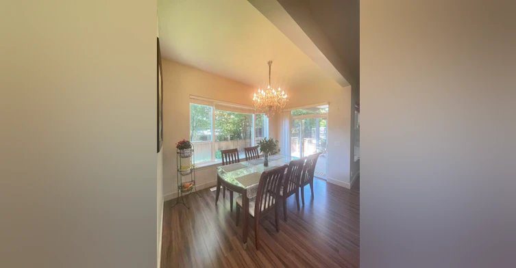 1000 Marguerite Street, Coquitlam, BC, V3E 0E1 - 6