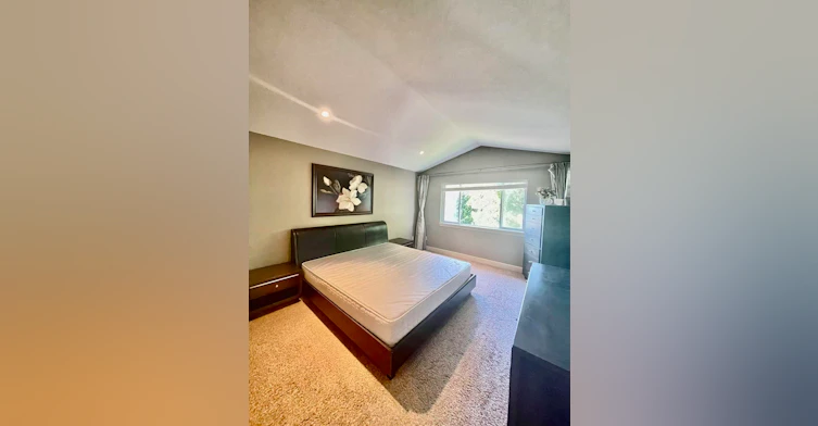 1000 Marguerite Street, Coquitlam, BC, V3E 0E1 - 17