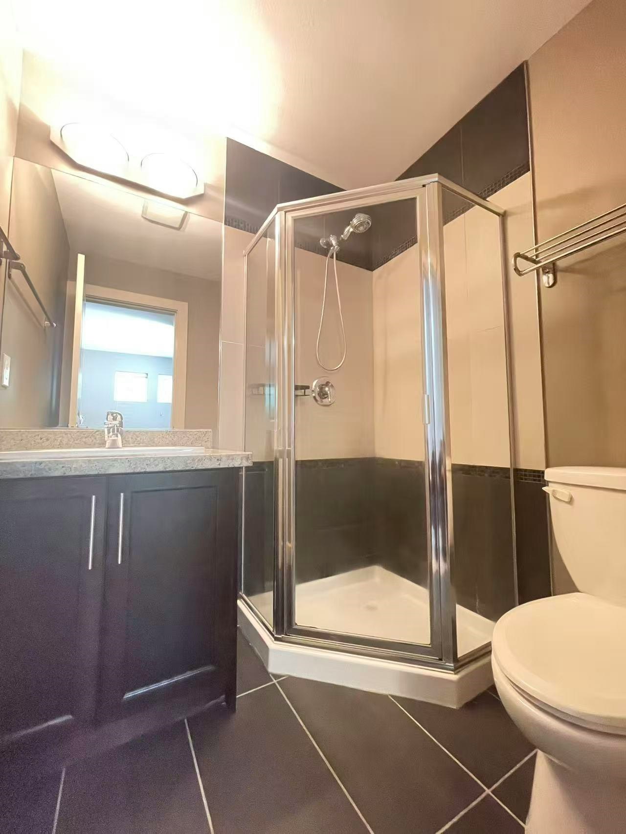 1000 Marguerite Street, Coquitlam, BC, V3E 0E1 - 18