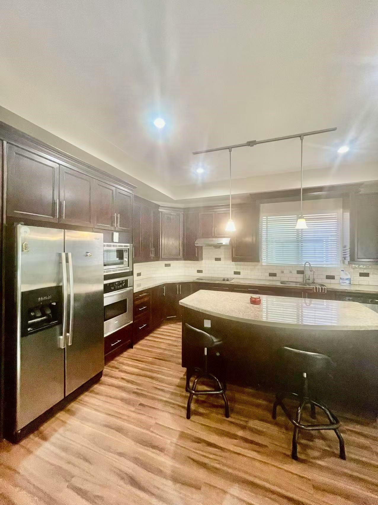 1000 Marguerite Street, Coquitlam, BC, V3E 0E1 - 2