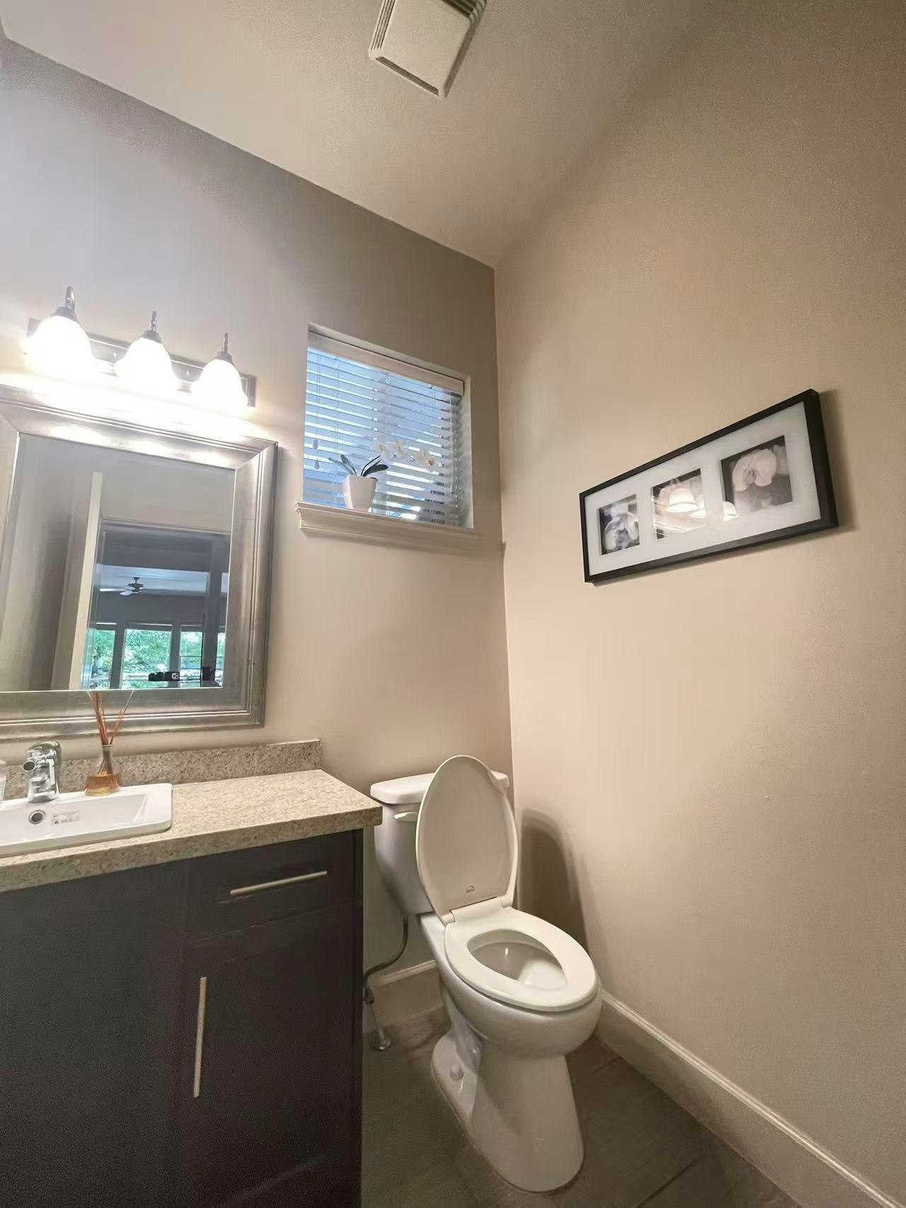 1000 Marguerite Street, Coquitlam, BC, V3E 0E1 - 20