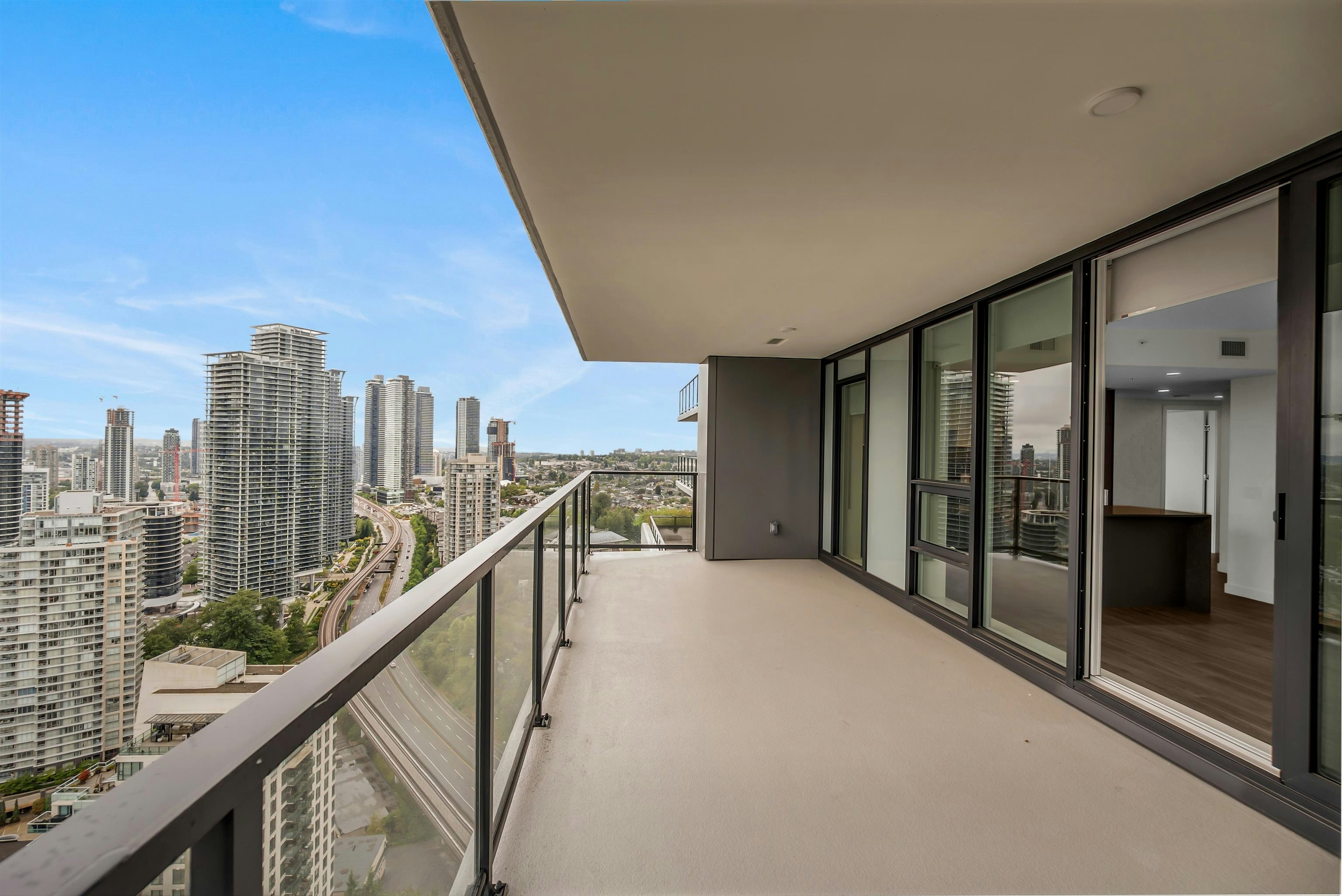 3605-2135 Springer Avenue, Burnaby, BC, V5B 0C1 - 14