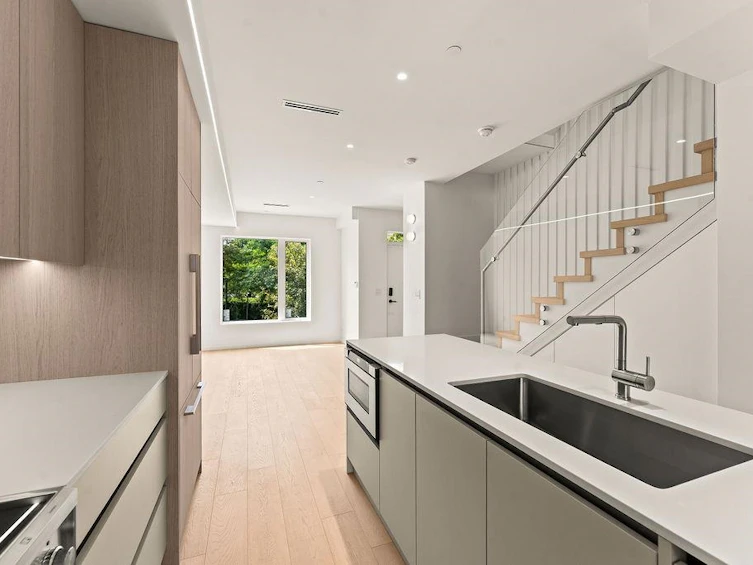 4522 Heather Street, Vancouver, BC, V5Z 2H9 - 7