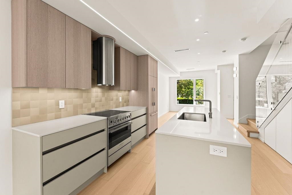 4522 Heather Street, Vancouver, BC, V5Z 2H9 - 9