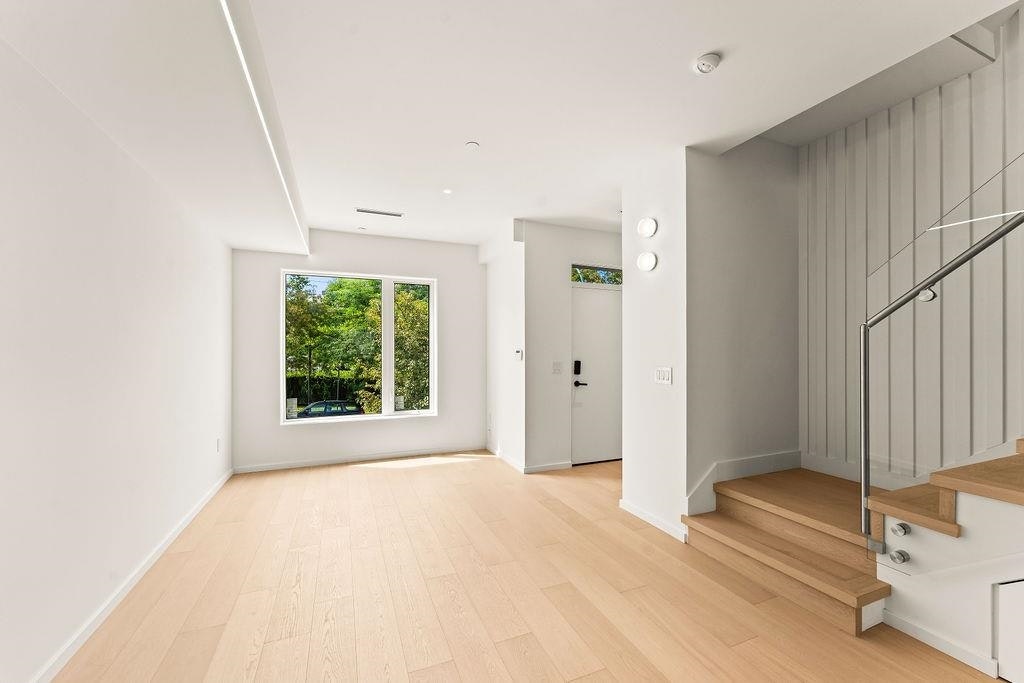 4522 Heather Street, Vancouver, BC, V5Z 2H9 - 8