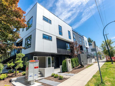 4522 Heather Street - 2