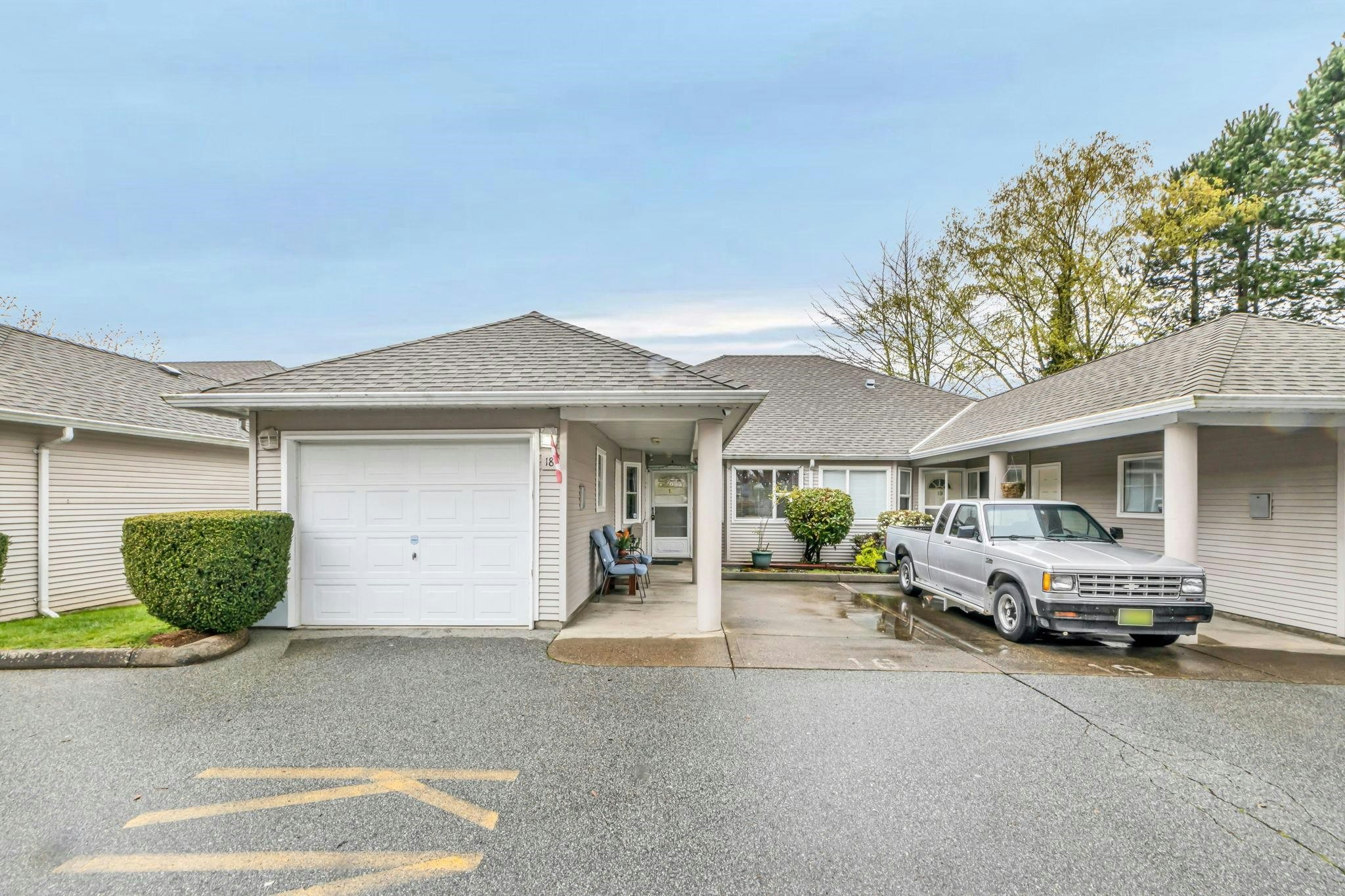 18-7127 124 Street Avenue - 3