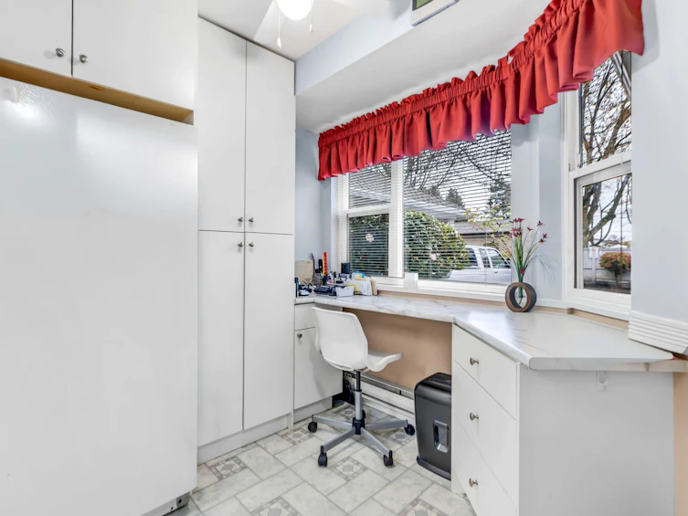 18-7127 124 Street Avenue, Surrey, BC, V3W 3W9 - 8