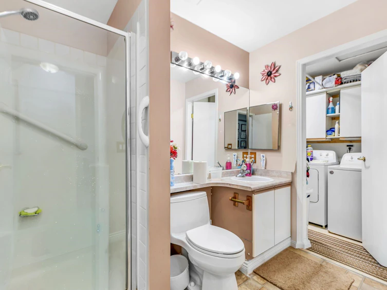 18-7127 124 Street Avenue, Surrey, BC, V3W 3W9 - 17