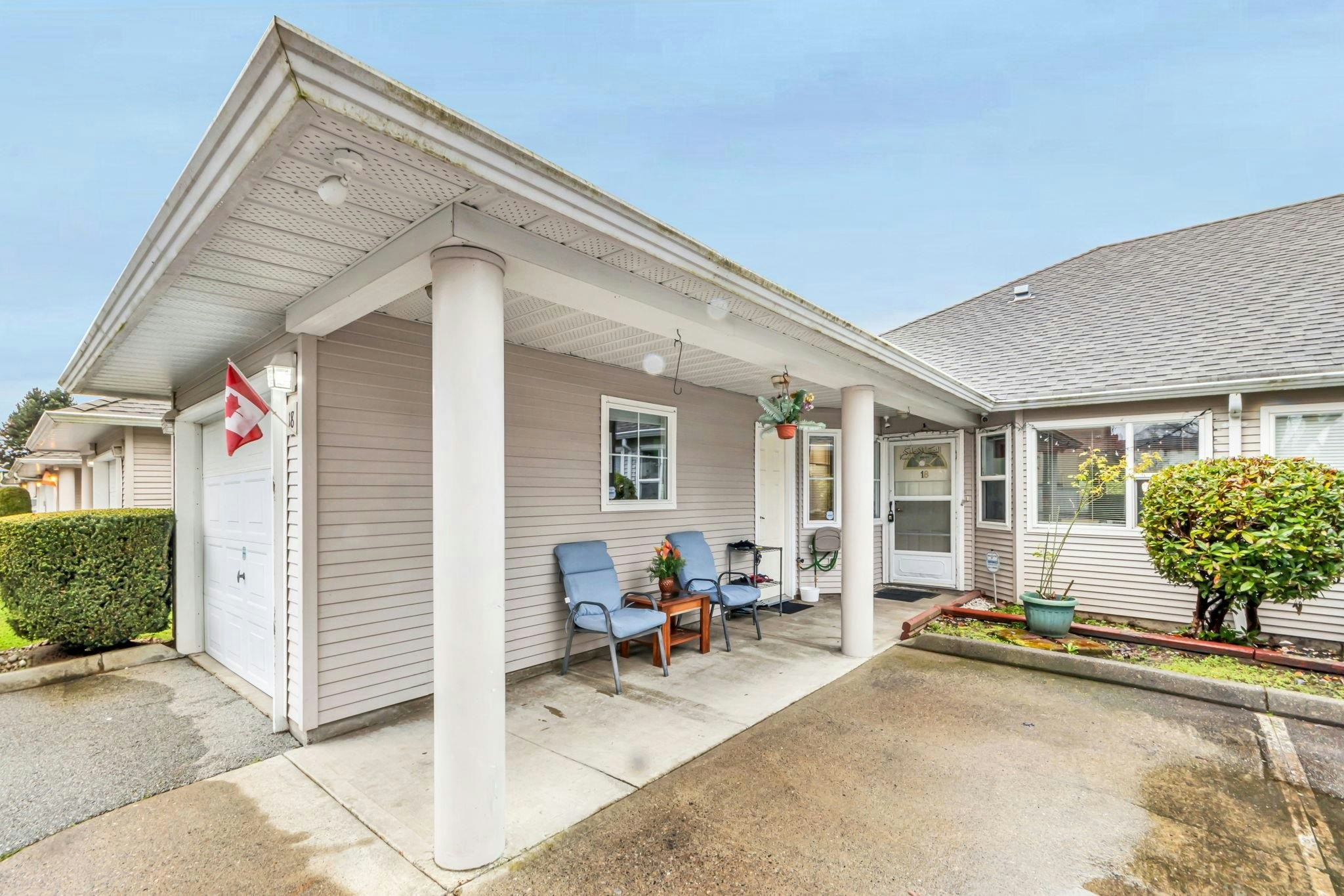 18-7127 124 Street Avenue - 4