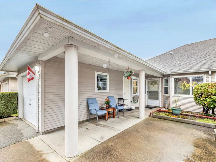 18-7127 124 Street Avenue, Surrey, BC, V3W 3W9 - 4